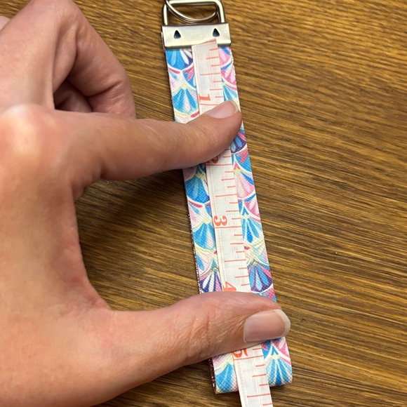 Colorful Patterned Keychain - Picture 5 of 5